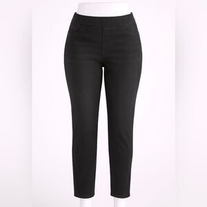 Women's Black Nine West Heidi Pull On Jeans 6